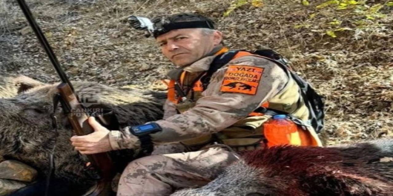 Silahla Oynarken Kazara Kendini Vurdu, Hayatını Kaybetti Betti