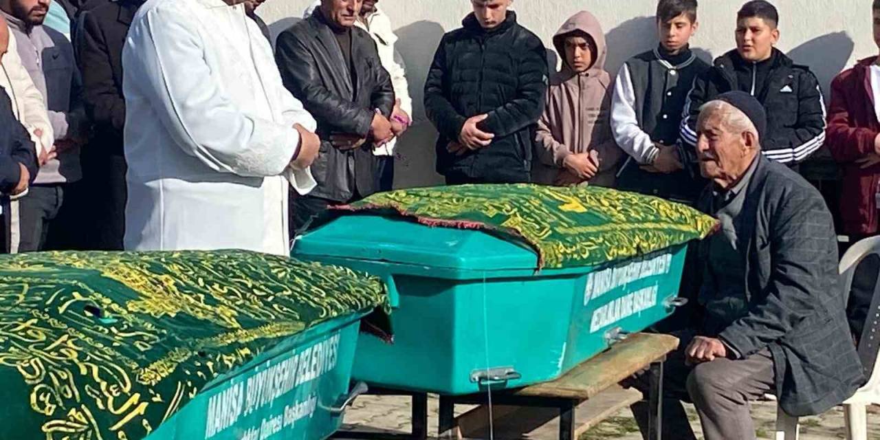 Boğulan Kuzenler Yan Yana Toprağa Verildi