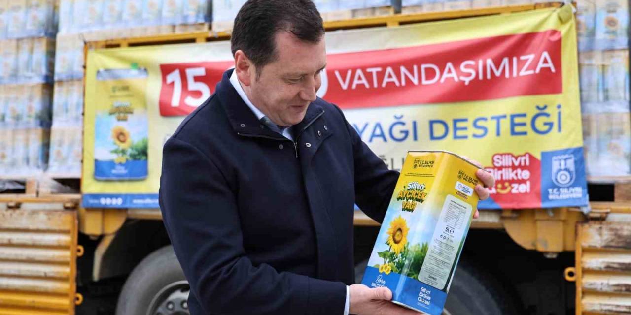 Silivri Belediyesi 15 Bin Haneye Ayçiçek Yağı Dağıtım Projesi Başlattı