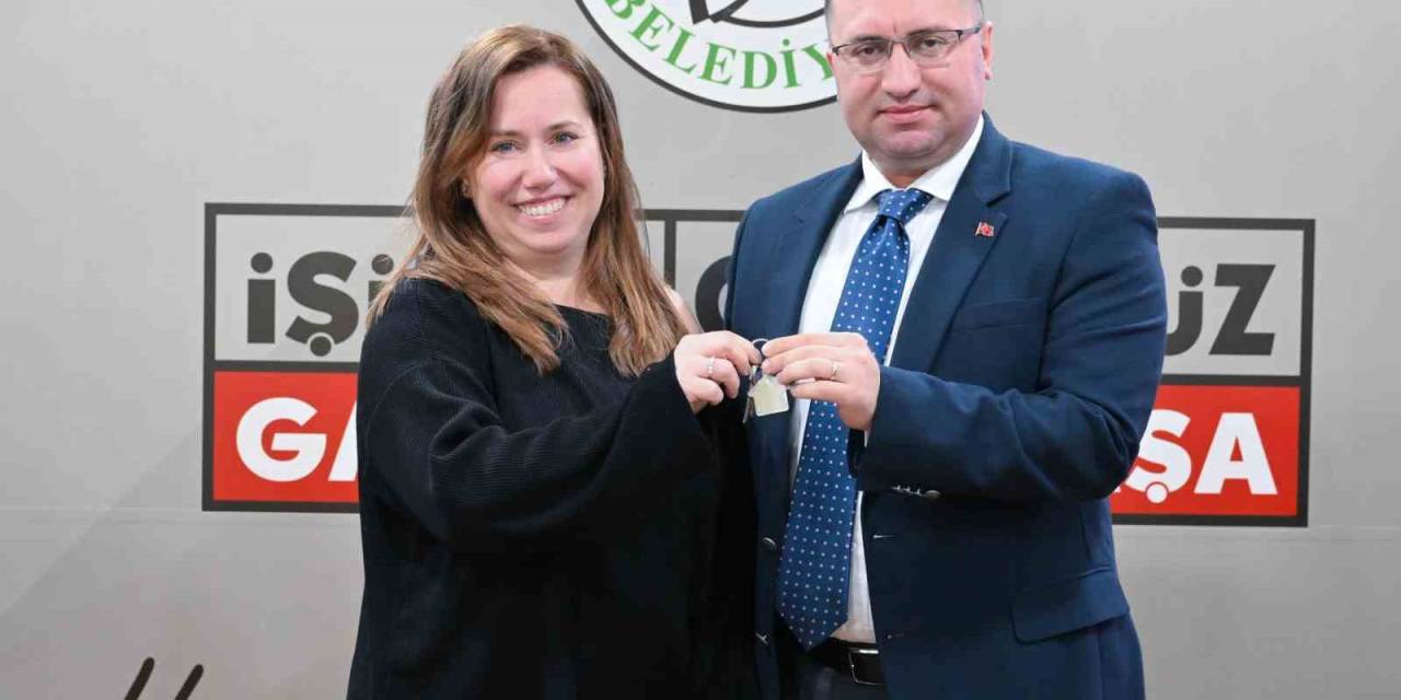 Gaziosmanpaşa’da Kura Çekiminde Hak Sahiplerinin Daireleri Belirlendi