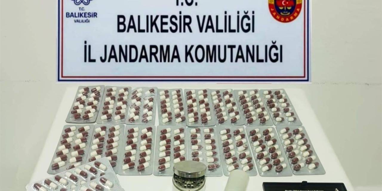 Balıkesir’de 2 Uyuşturucu Taciri Yakalandı