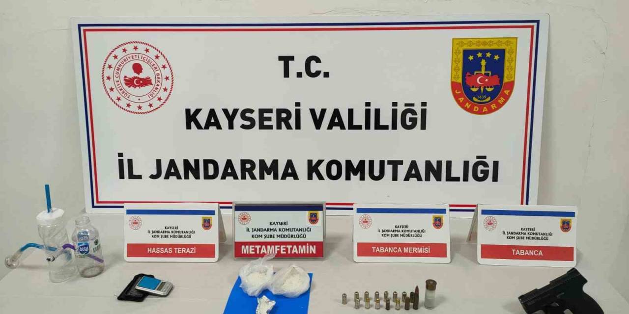 Kayseri’de Uyuşturucu Operasyonu: 2 Gözaltı