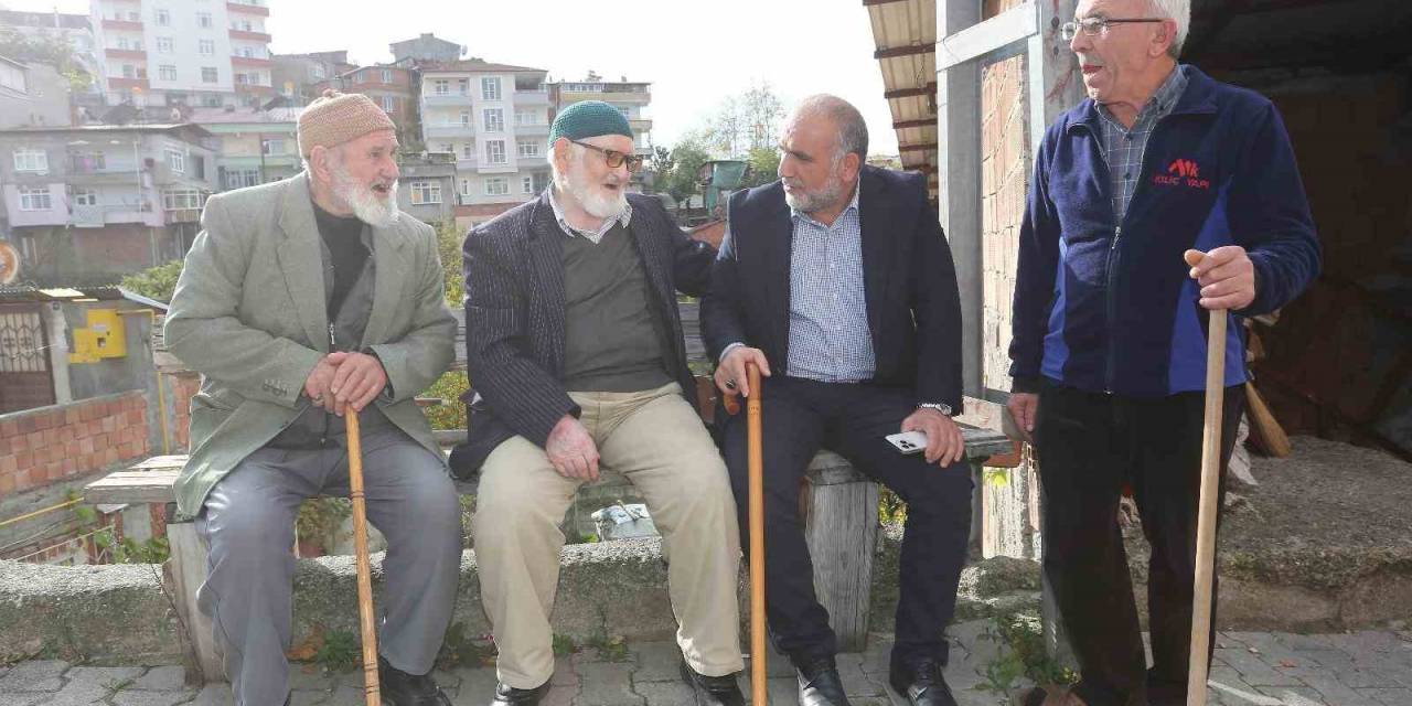 Başkan Sandıkçı: "Emekli Vatandaşlarımızın Her Zaman Yanındayız"