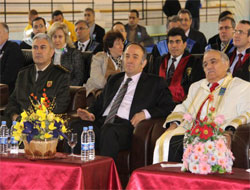 RÜ'de 4. Yıl Coşkusu