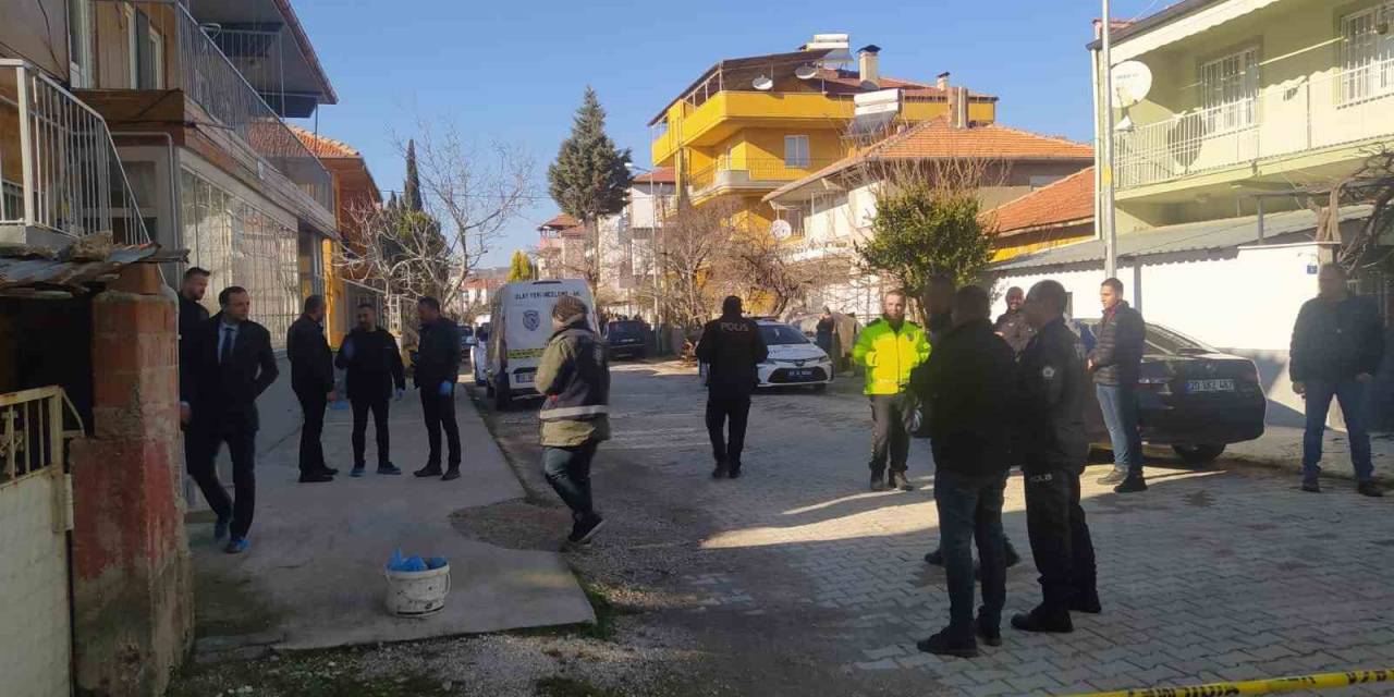 3 Gündür Kayıp Olan Kadının Cansız Bedeni Karşı Komşusunun Bahçesindeki Çuvalda Bulundu