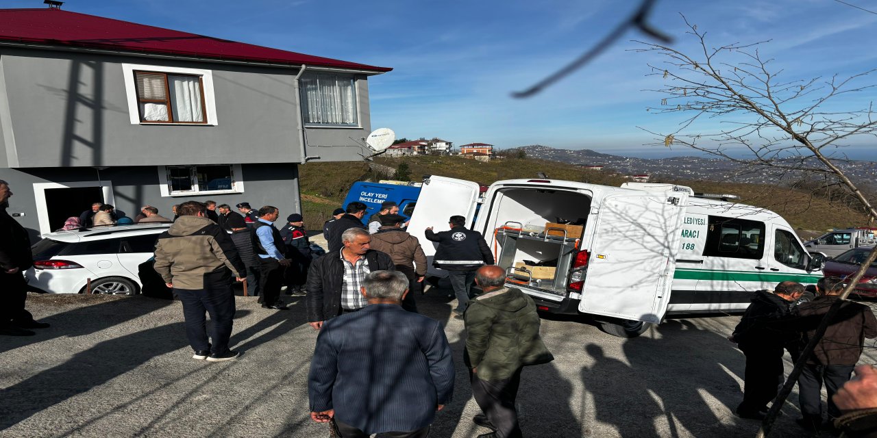 Trabzon'da soba zehirlenmesi; anne ile kızı öldü