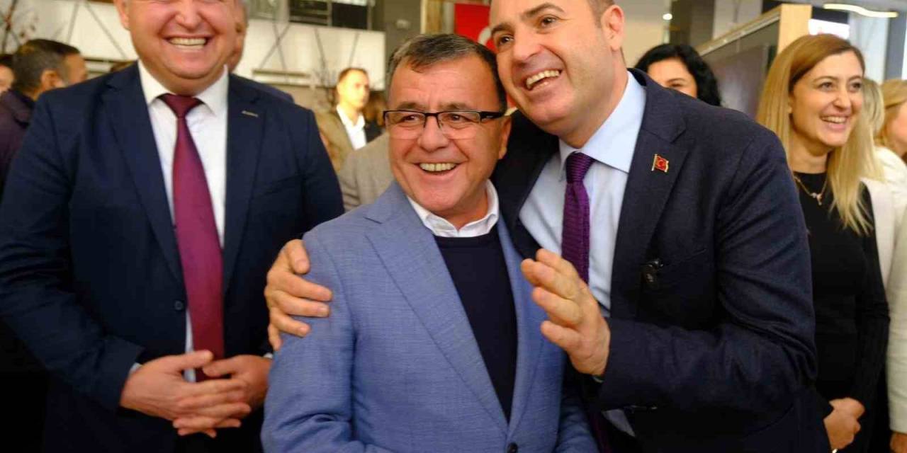 Başkan Şehirli, Canlı Yayında Altıeylül’ü Anlattı