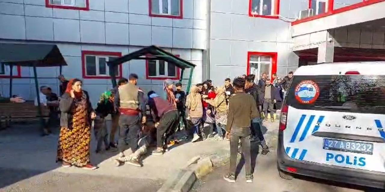 Üzerine Geri Dönüşüm Balyası Düşen Genç İşçi Hayatını Kaybetti