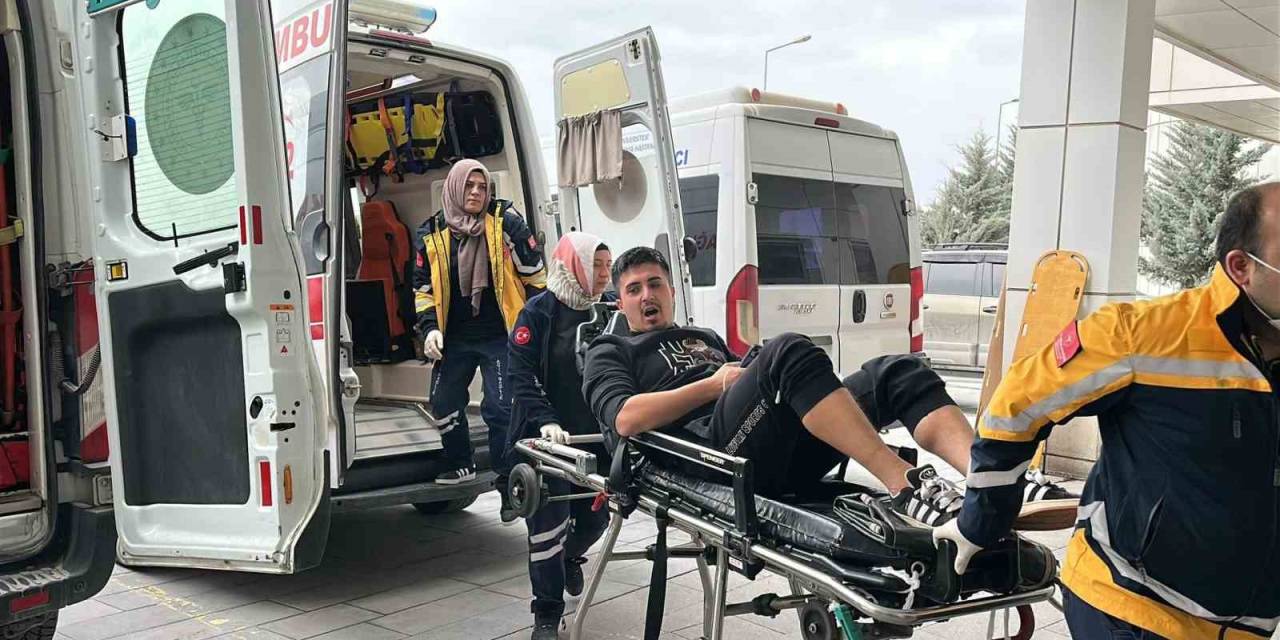 Amcası Tarafından Bıçaklandı, "Canımsın Amcam, Seni Seviyorum" Diyerek Hastaneye Girdi