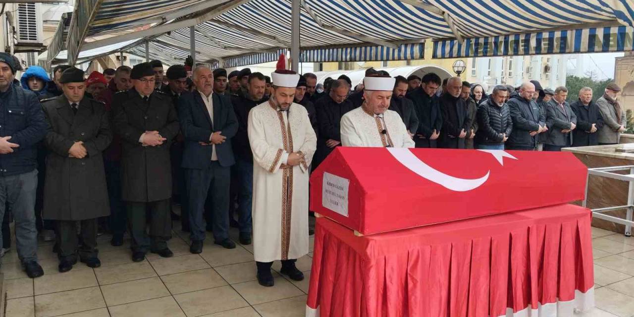Çapa Makinesine Kapılan Kıbrıs Gazisine Son Görev