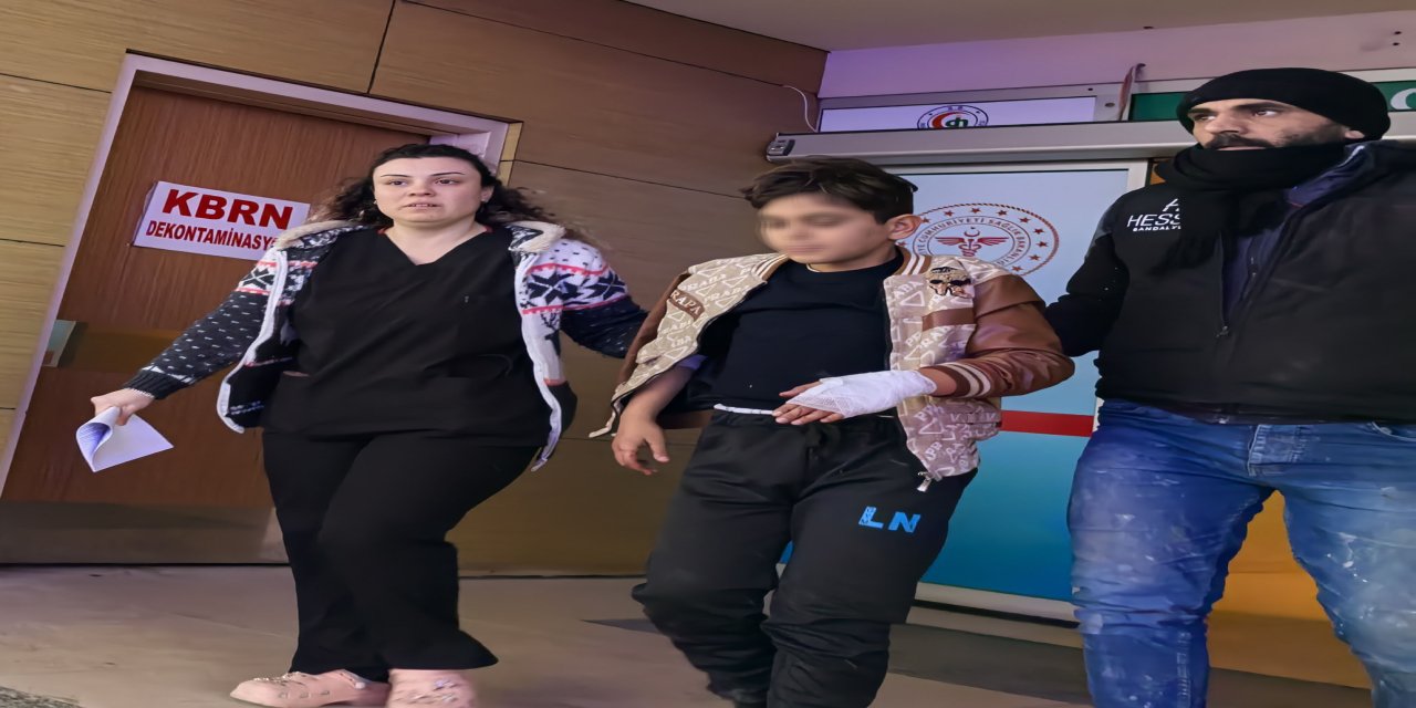 Okul duvarına tırmanan Yusuf'un tele takılan eli parçalandı