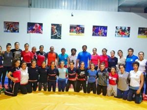 Minderin Sultanları Balkan Şampiyonası’na Hazırlanıyor