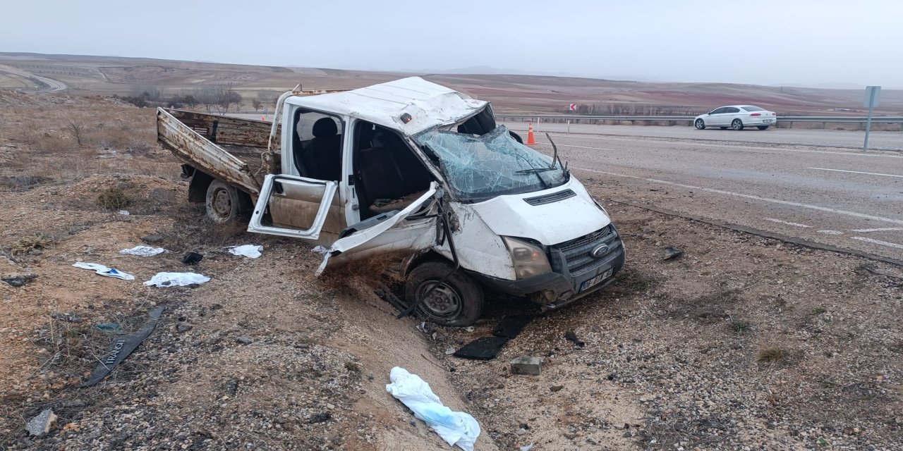 İnşaat işçilerini taşıyan kamyonet devrildi: 5 yaralı