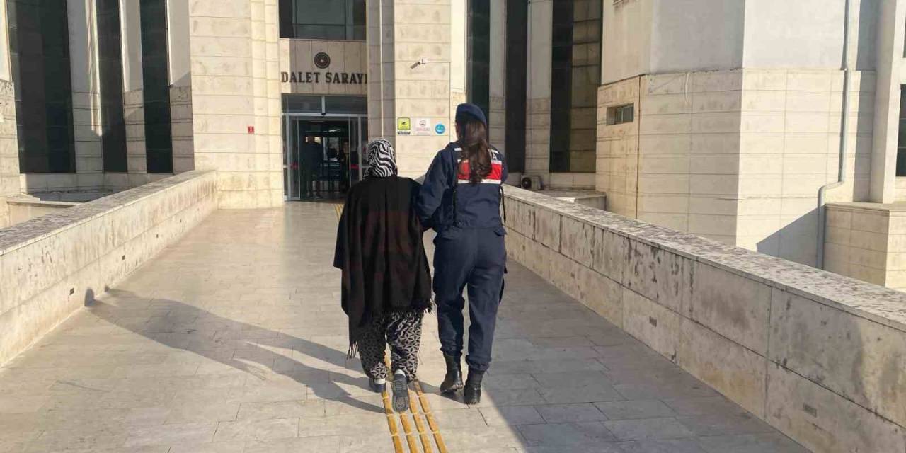 Balıkesir’de 29 Yıl Hapis Cezası Bulunan Şahıs Jandarma Tarafından Yakalandı