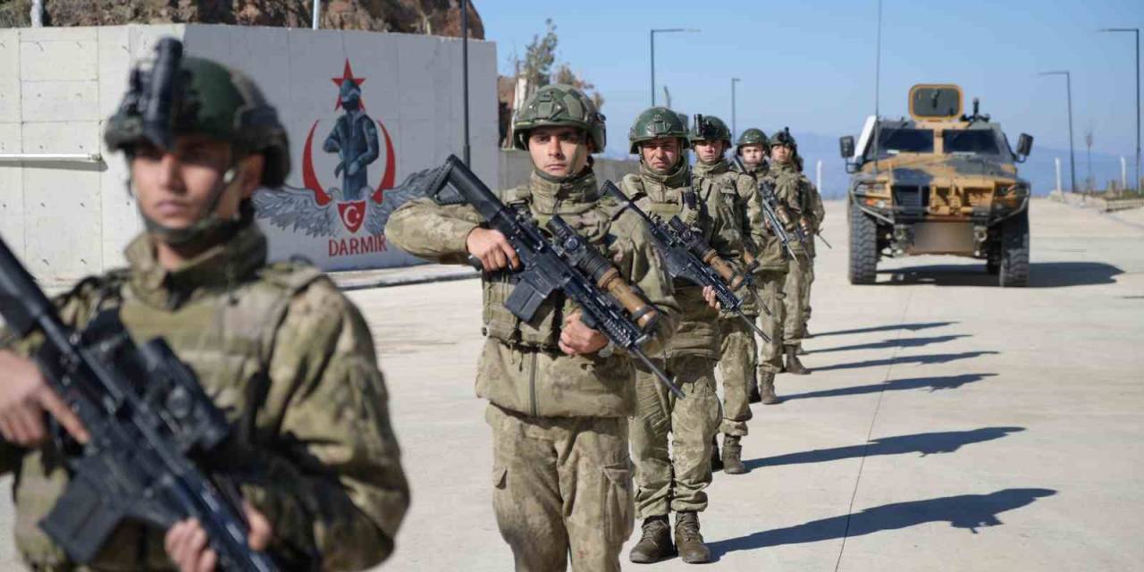 Mehmetçik Sınır Hattında Yerli Ve Milli Sistemlerle 7/24 Görevde