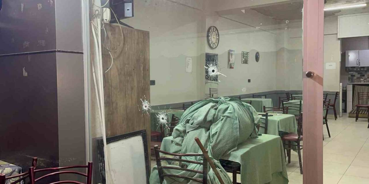 Kahvehaneye Silahlı Saldırı: Yaya Olarak Geldiler, Ateş Edip Koşarak Kaçtılar