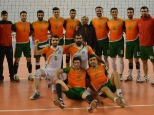 Malatya Büyükşehir Voleybol Takımı, Sporcularının Tamamıyla Yollarını Ayırdı