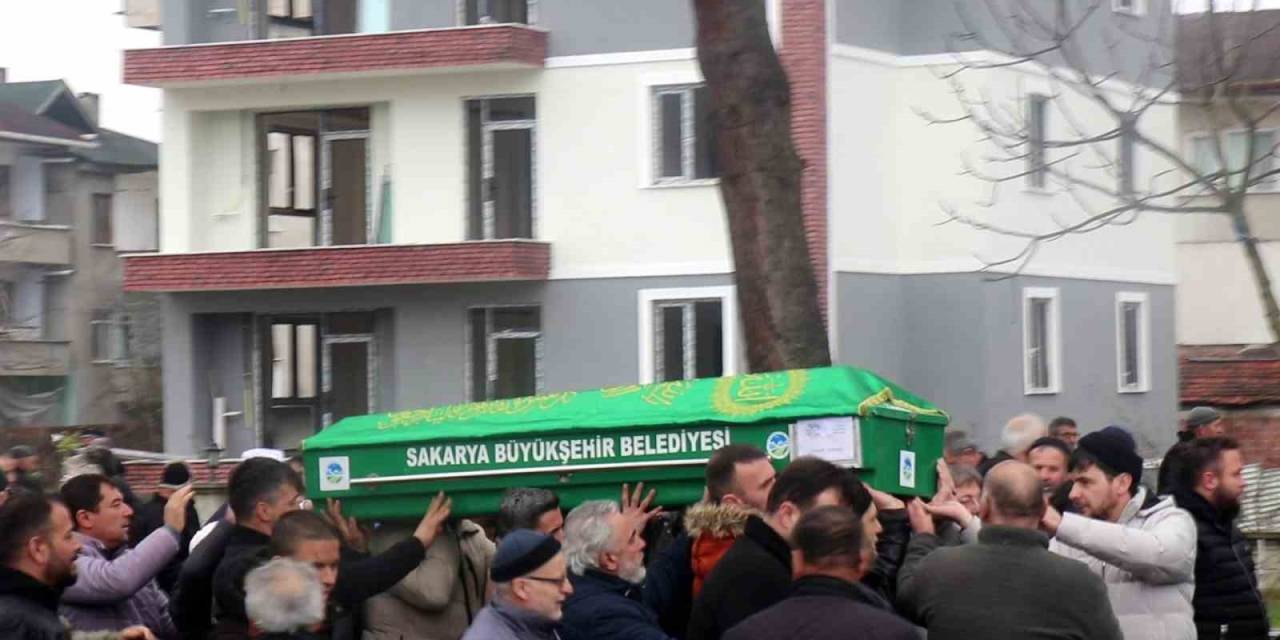 Polisin Vurduğu Eski Kayınpederi Son Yolculuğuna Uğurlandı