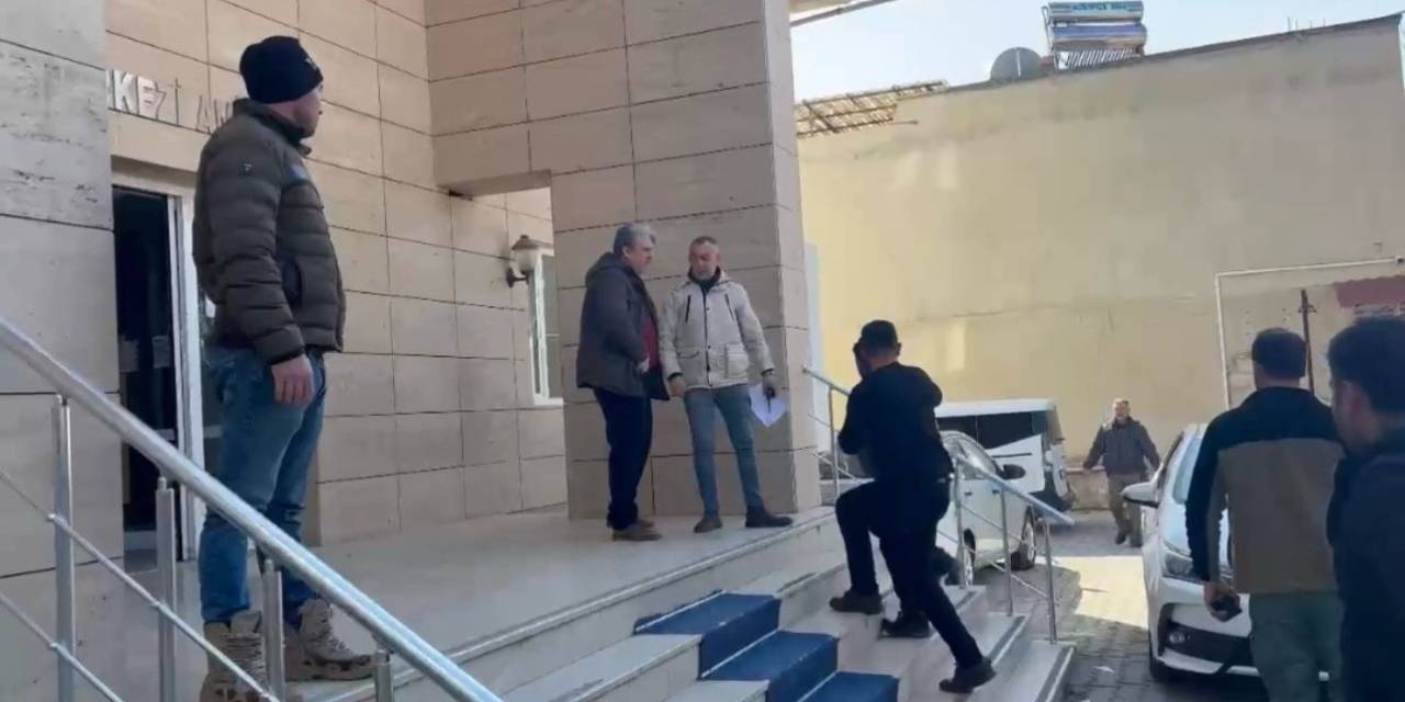 Arkadaşlar Arasında Şakalaşma Kanlı Bitti: 1 Ölü