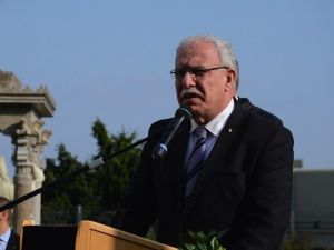 Bm Viyana Ofisine Filistin Devlet Bayrağı Çekildi