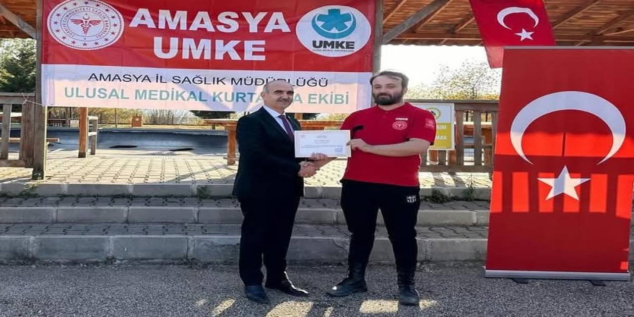 Şırnak’a 2 Hafta Önce Gönüllü Giden Doktor Koray Arslan’dan Acı Haber Geldi