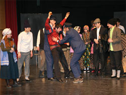 Rizeli Tiyatrocular ''Keşanlı Ali Destanı'' ile  yarışmaya katılacak