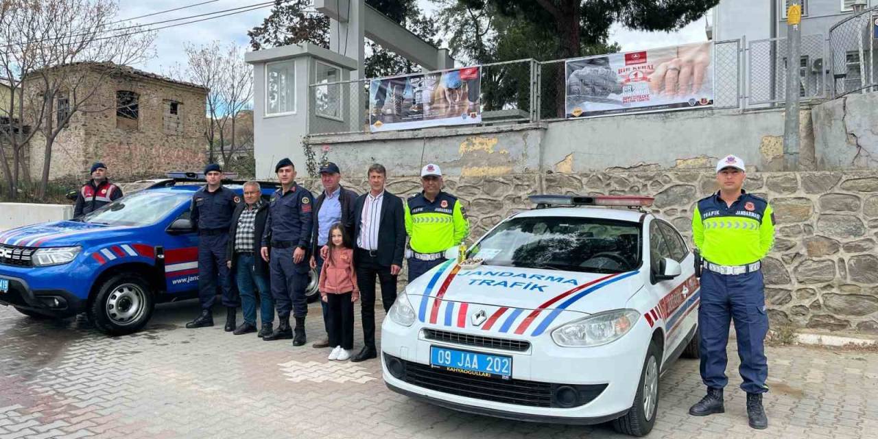 Kuyucak Jandarmasından ’şekerli’ Bayram Denetimi