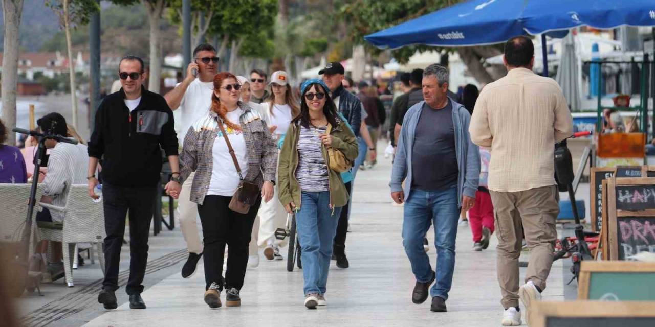 Fethiye’de Bayram Hareketliliği Başladı