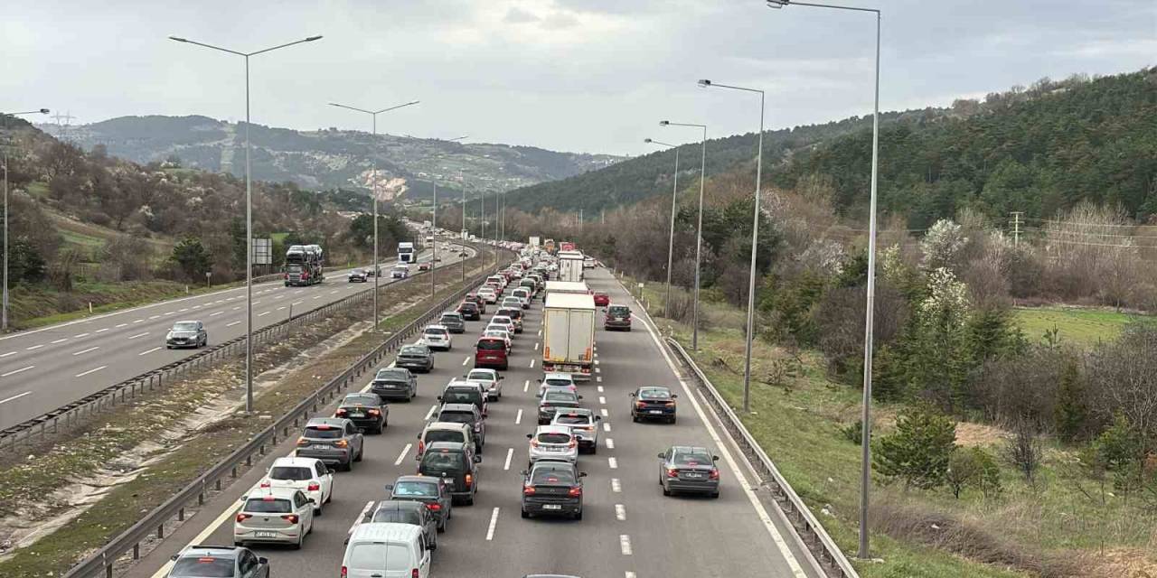 Bayram Trafiği Durma Noktasına Geldi