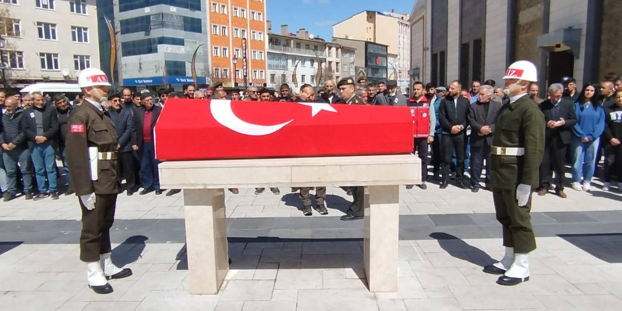 Vefat Eden Astsubay Adayına Hüzünlü Veda