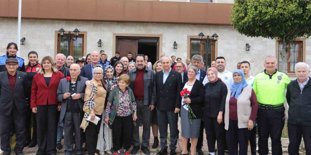 Huzurevi Sakinlerine Bayram Ziyareti