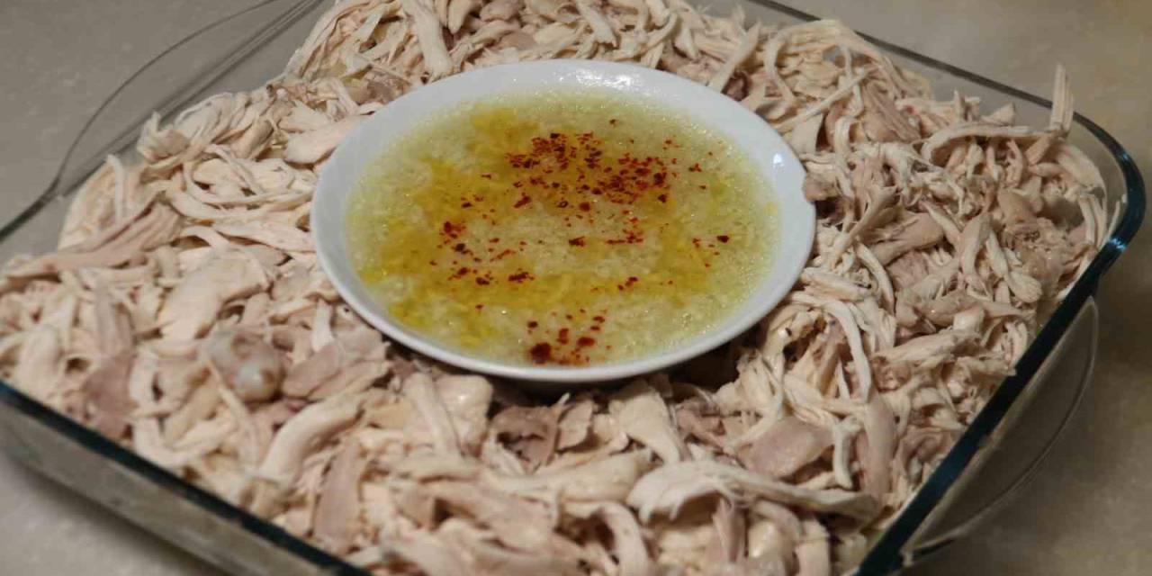 Damak Çatlatan Geleneksel Gırniş Yemeğini Tadan Bir Daha Unutamıyor