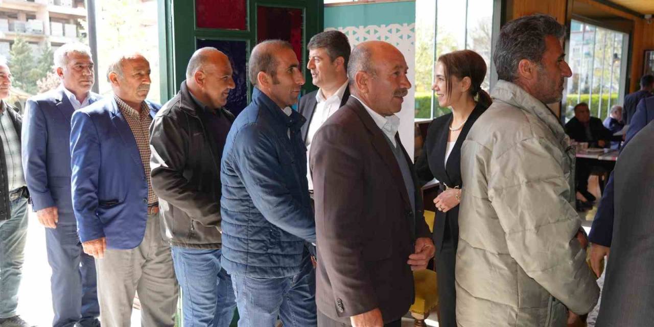 Başkan Tutdere, Bayramlaşma Töreninde Vatandaşlarla Buluştu