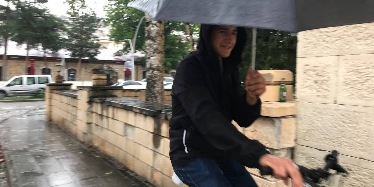 Bayburt’ta Hafta Sonuna Kadar Sağanak Yağışın Devam Etmesi Bekleniyor