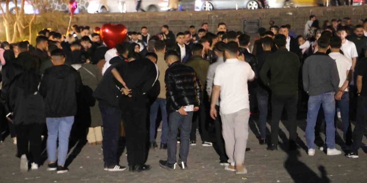 Ramazan Bayramı’nda Diyarbakır’ın Tarihi Mekânları Turist Akınına Uğradı