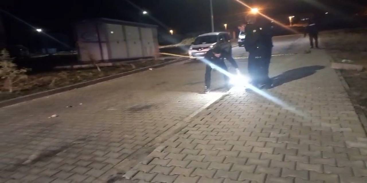 Trafikteki Tartışma Kanlı Bitti: 1 Yaralı