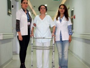 Hareket Yeteneğini Kaybetti, 4 Ay Sonra Yürüdü