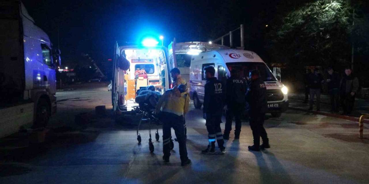 Tartıştığı Kız Kardeşlere Kurşun Yağdırdı: 2 Yaralı