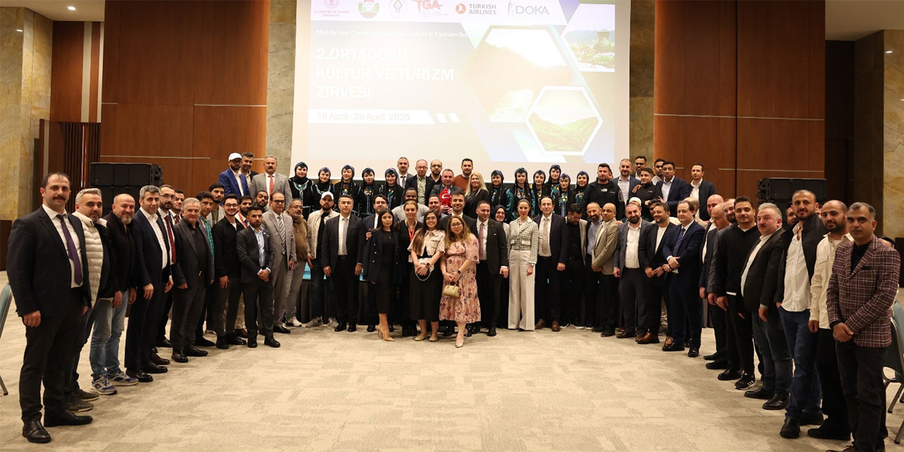 Rize'de 2. Orta Doğu Kültür ve Turizm Zirvesi'nin gala programı yapıldı