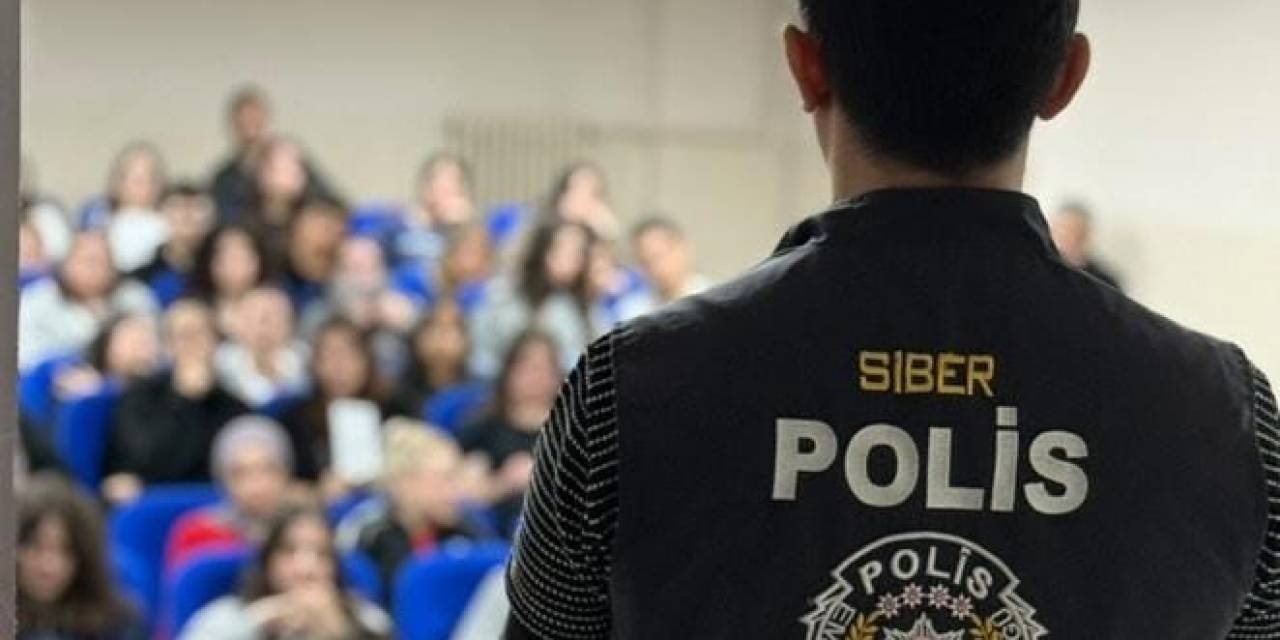 Tekirdağ’da Polis Ekiplerinden Okullarda Siber Ve Çocuk Güvenliği Eğitimi
