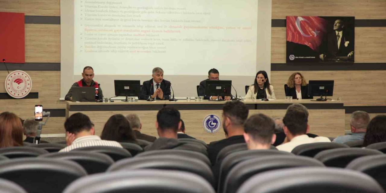 Çanakkale’de Kooperatifler Yılı Çerçevesinde Panel Düzenlendi