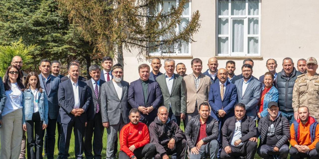 Erzincan’da "Değer Erzincan Spor Kulüpleri" Toplantısı Yapıldı