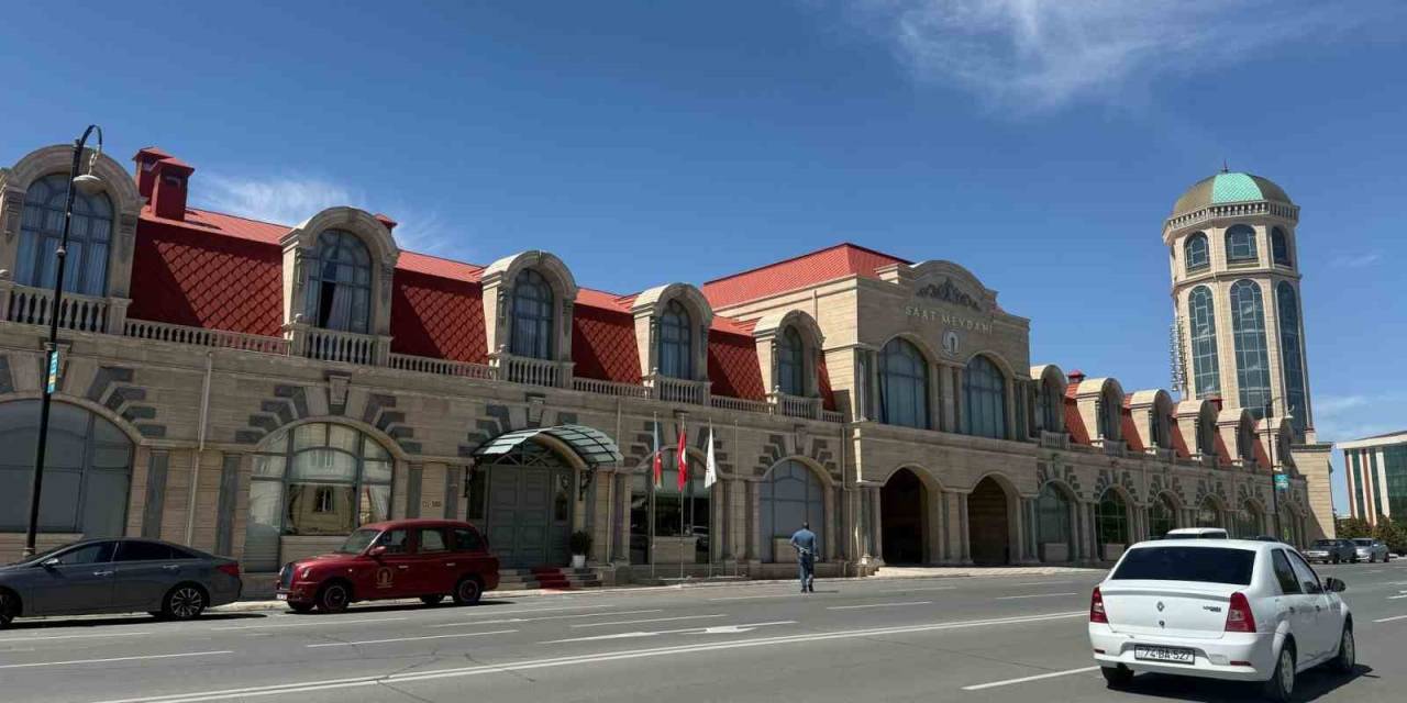 Iğdır-nahçıvan Doğal Gaz Boru Hattı Nahçıvan’da Sevinçle Karşılandı