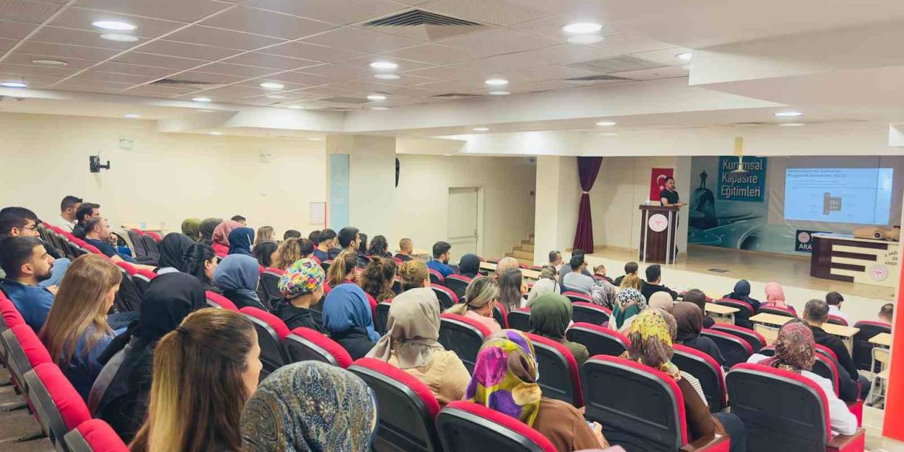 Siirt Eğitim Ve Araştırma Hastanesinde "Cpr Ve İleri Yaşam Desteği" Eğitimi
