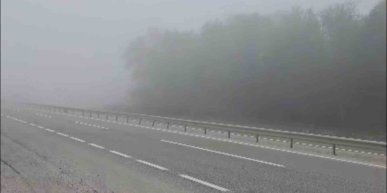 Sis Bursa’da Trafiği Kilitledi...istanbul Yolunda Göz Gözü Görmedi