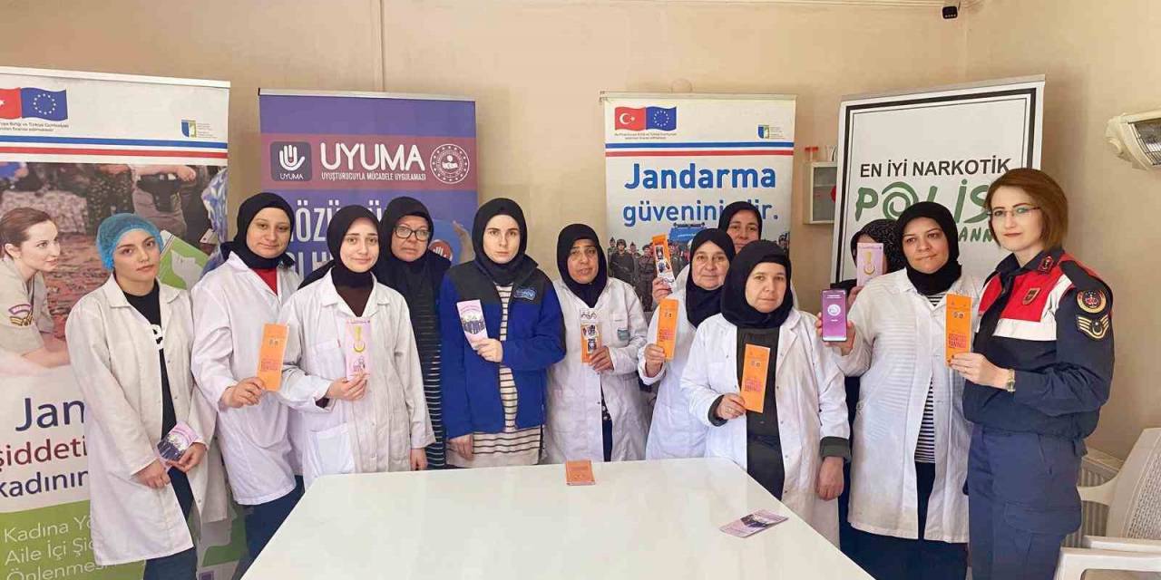 Hisarcık’ta Kadın İşçilere, Dijital Bağımlılık Ve İnternet Dolandırıcılığı Konularında Eğitim Verildi