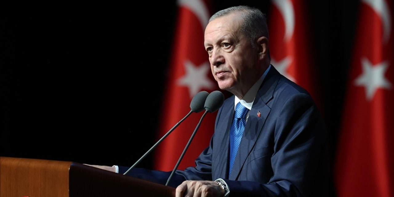 Cumhurbaşkanı Erdoğan'dan Papa Franciscus için taziye mesajı