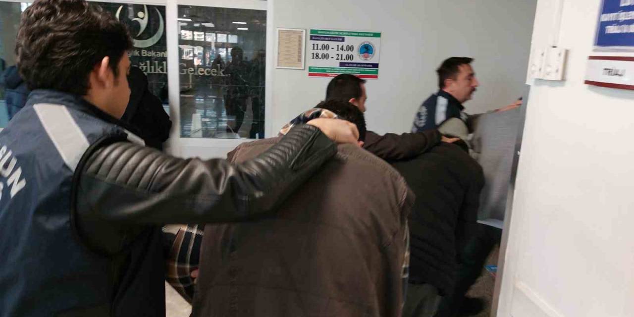 Samsun’da Silah Kaçakçılığından 4 Kişi Tutuklandı