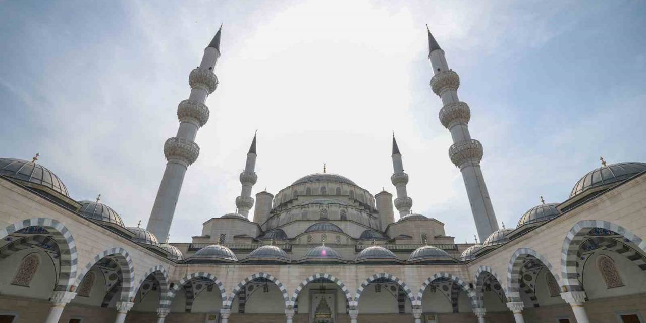 Tbmm Başkanı Kurtulmuş, Kırgızistan’da Bişkek Kırgız-türk Dostluk Devlet Hastanesi’ni Ziyaret Etti