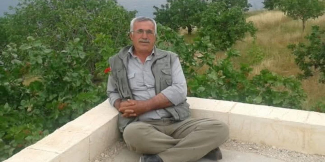 Tartıştığı babasını öldürdü, annesini yaraladı